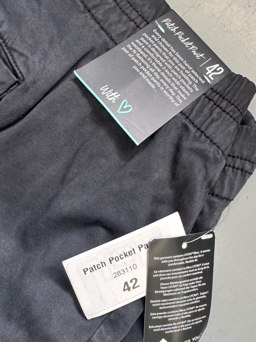 LuLaRoe Women’s Black Patch Pocket Pant Size 42 Magic Waistband Denim Stretch - Picture 3 of 3